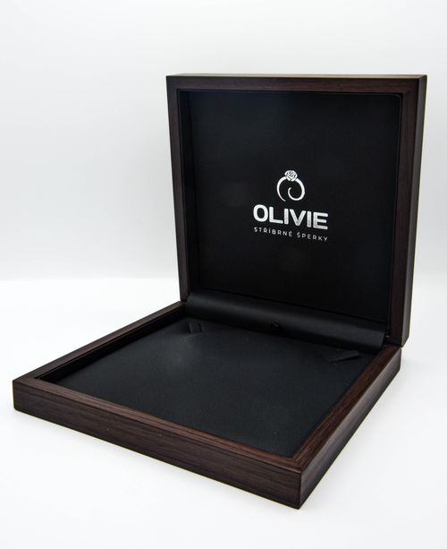 OLIVIE Prémiová dřevěná krabička na řetěz / náhrdelník 744